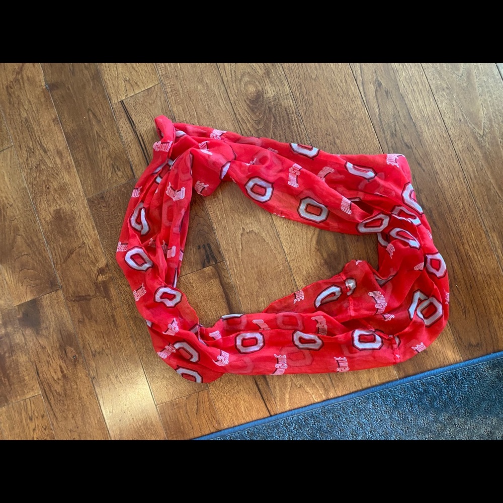 scarf